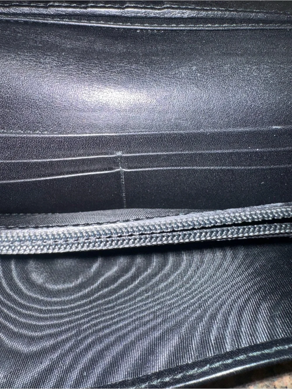 Gucci authentic black